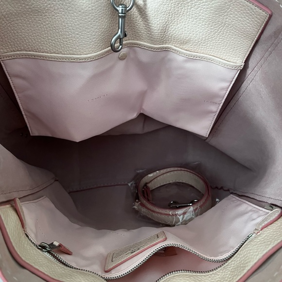 ❌SOLD❌ Coach x Baseman Limited Edition Tatum Tote - Picture 3 of 8